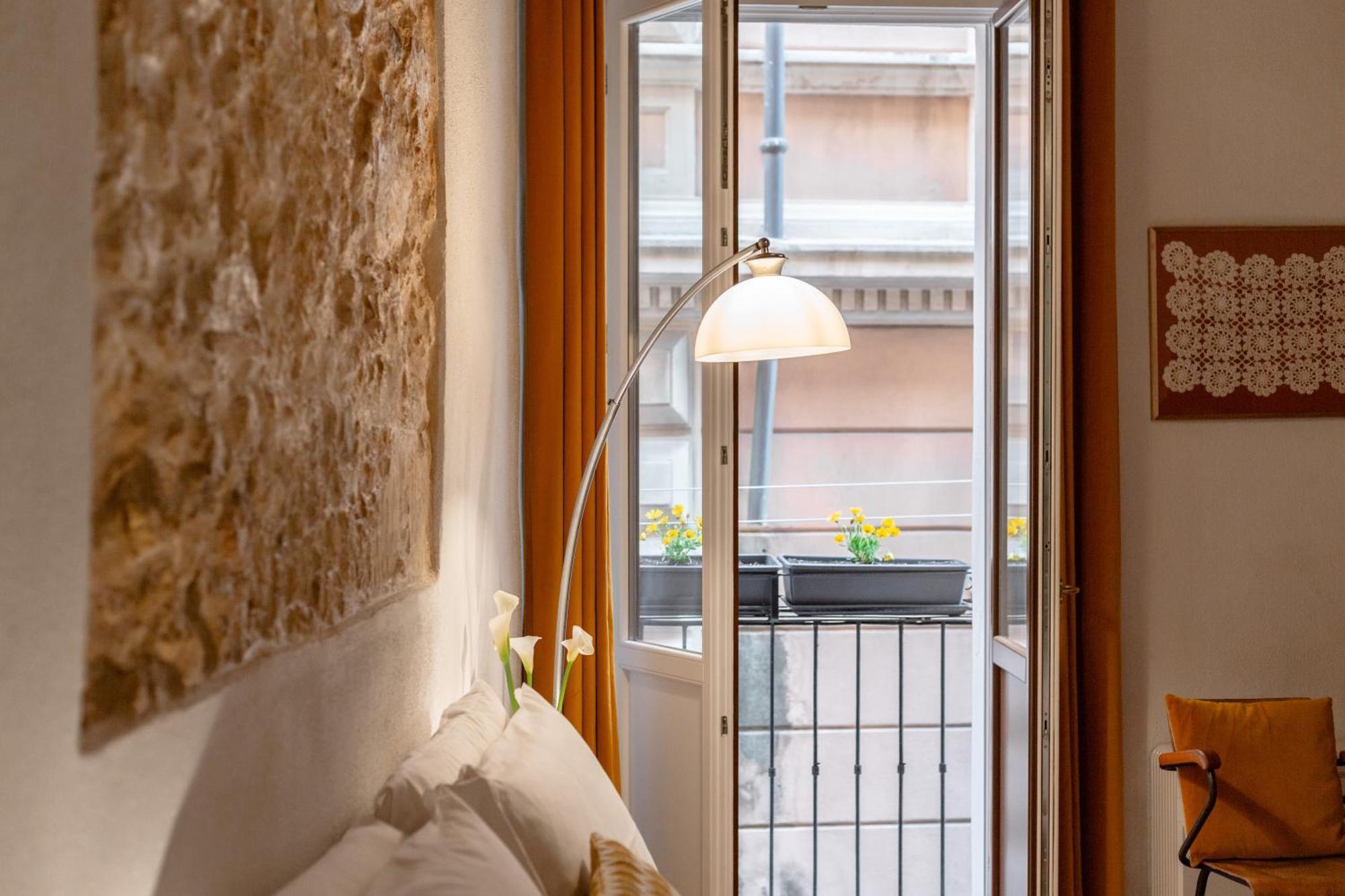 Casa Storica Di Charme Con Vista Mare Nel Cuore Di Cagliari Exterior foto
